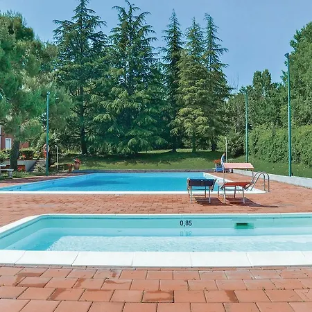 Two-bedroom In Desenzano D.garda 아파트 *
